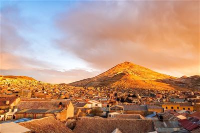 Cerro Rico bei Sonnenuntergang